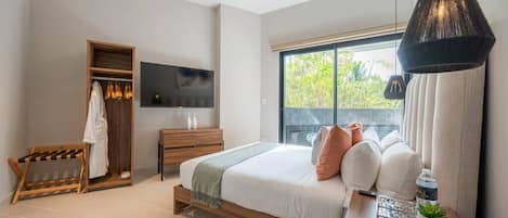 3 habitaciones, tabla de planchar con plancha, cuna de viaje y wifi