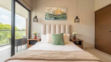 2 bedrooms, iron/ironing board, travel cot, WiFi