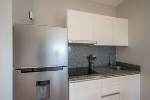 Coffee/tea maker, microwave, stovetop, electric kettle