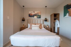 3 bedrooms, iron/ironing board, travel cot, WiFi