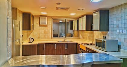 Diamond Apartments