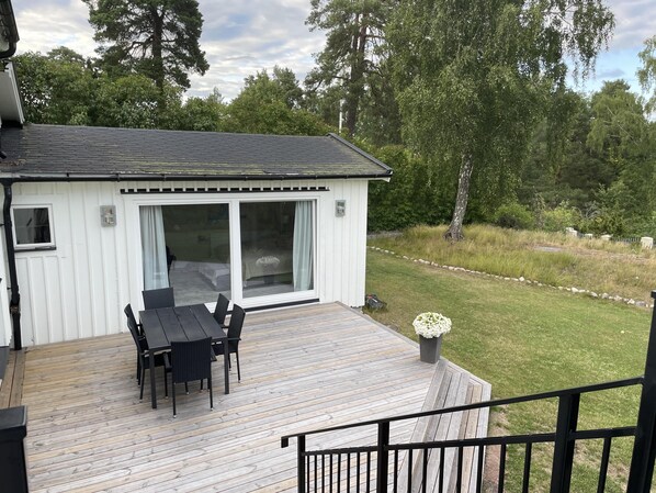Property grounds - Beautiful House in Taby (Taby)