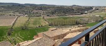 Piscina Municipal Cerca y Económica. Rutas Turísticas. Aceptamos Mascotas
