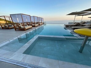 Piscina stagionale all'aperto