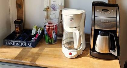 Simply Peaceful | Pet-Friendly | Peaceful & Private | 6ft Water Depth