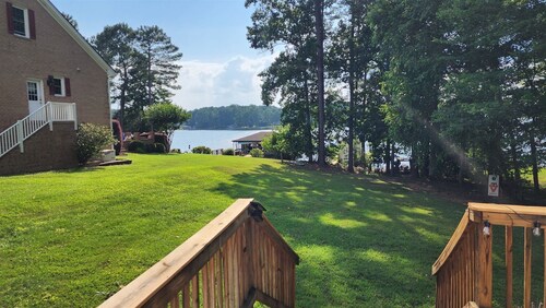 Simply Peaceful | Pet-Friendly | Peaceful & Private | 6ft Water Depth