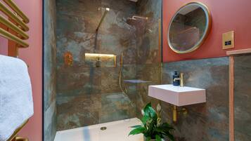 Shower, towels
