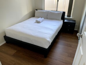 House | 3 bedrooms, iron/ironing board, free WiFi, bed sheets