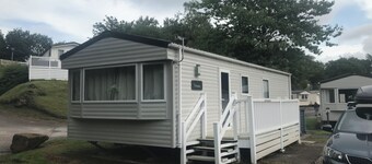 Beautiful 6 Birth Static Carson in Longridge