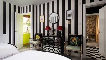 5 soverom, skrivebord, strykejern/-brett og wi-fi