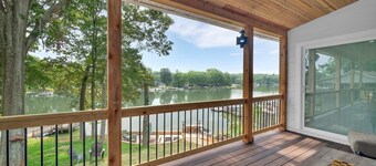 Luxury on High Rock Lake: Great for Groups!