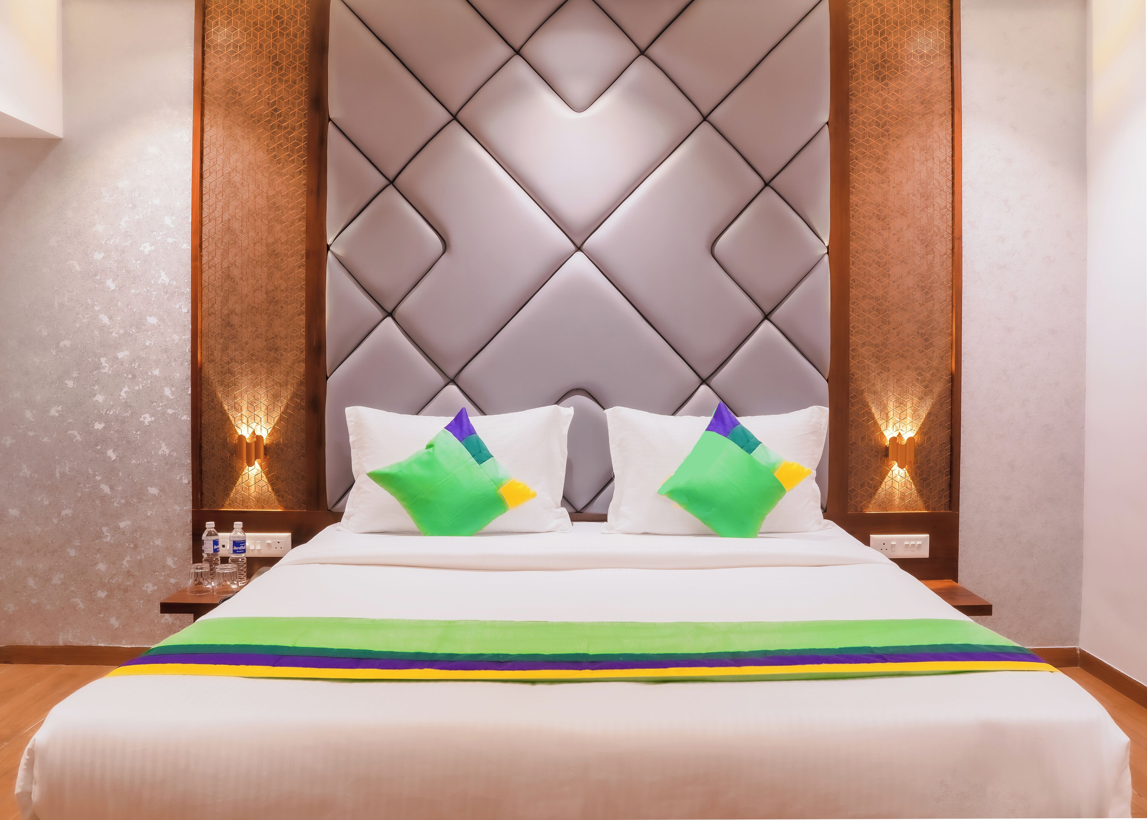 Photo - Treebo Serenity Inn, Koregaon Park