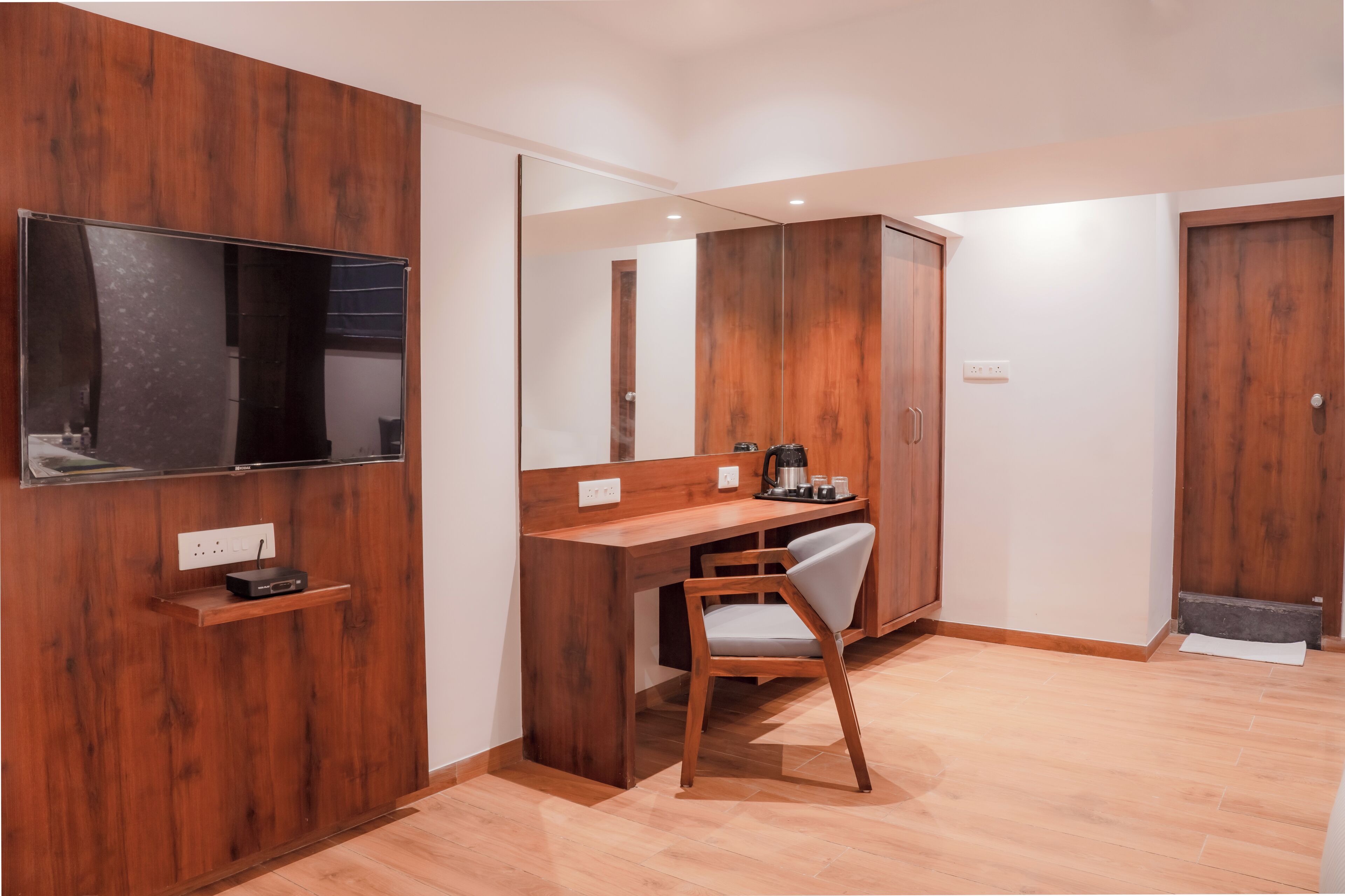 Photo - Treebo Serenity Inn, Koregaon Park