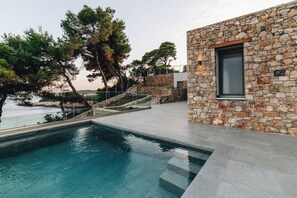 Piscina all'aperto