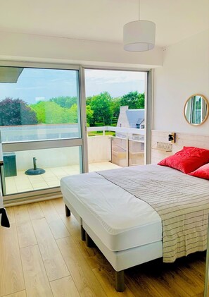 1 bedroom, iron/ironing board, free WiFi, wheelchair access