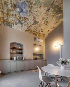 Dining - Le Tre Cà, Cà Cecilia  (Asti)