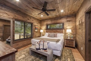 3 habitaciones, tabla de planchar con plancha, cuna de viaje y wifi 