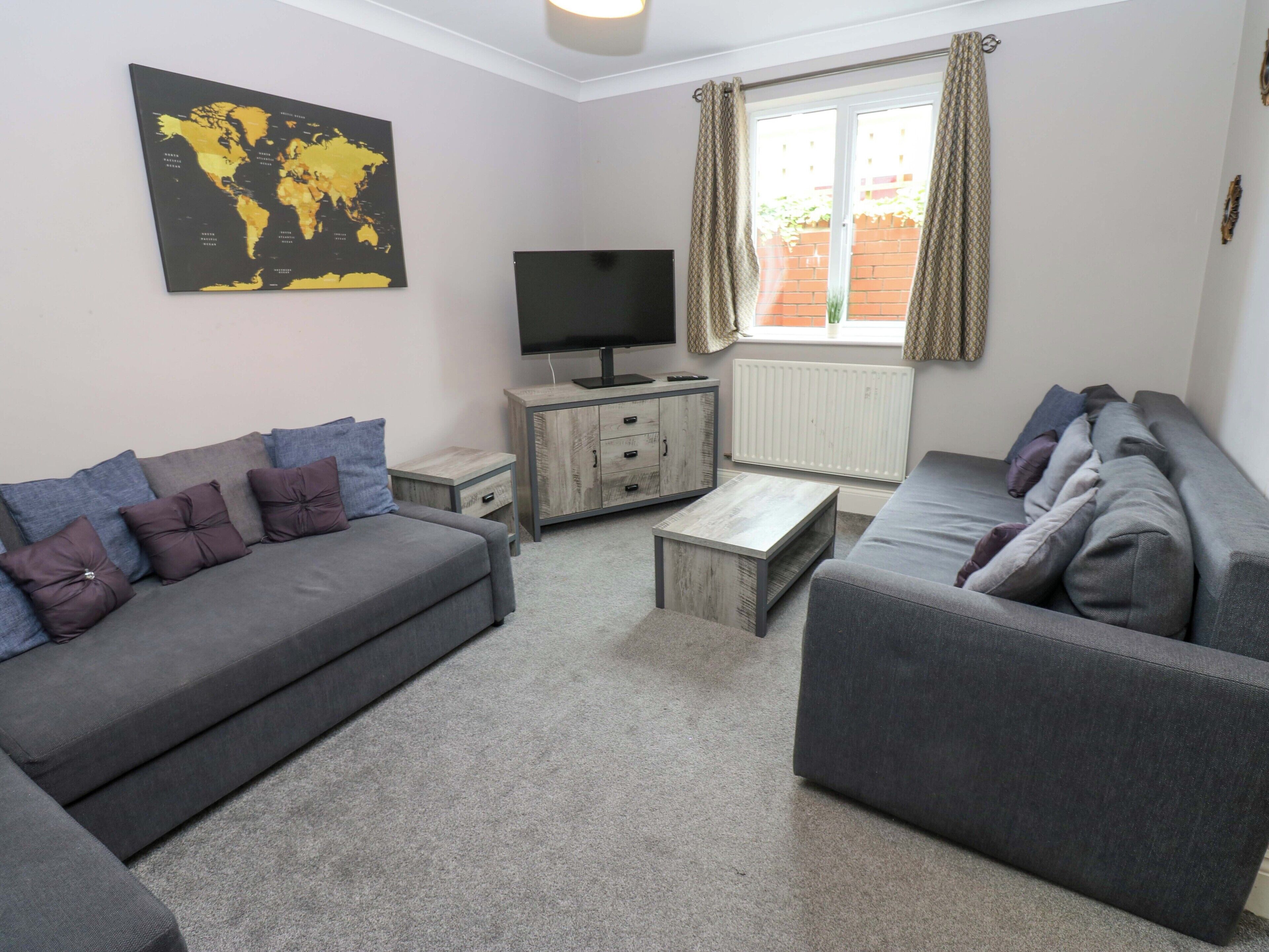 Cottage | Living area