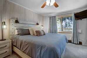 Condo, 2 Bedrooms | 2 bedrooms, iron/ironing board, free WiFi