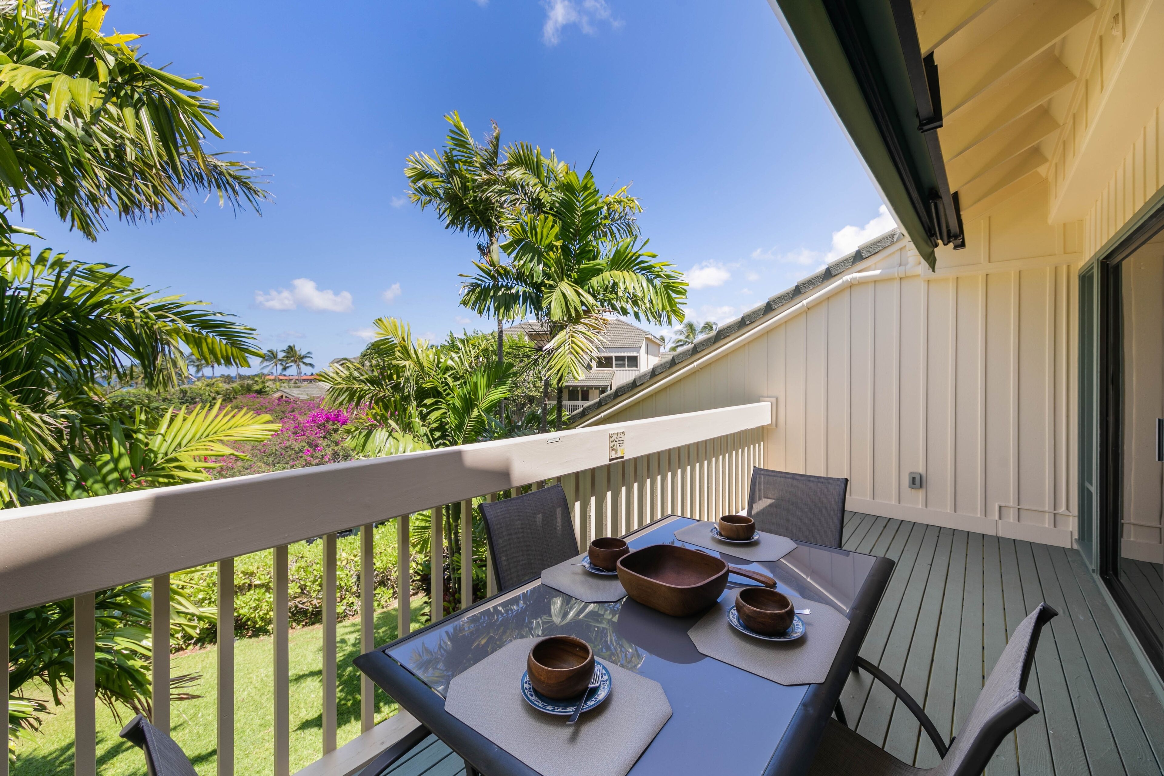 Condo, 2 Bedrooms | Outdoor dining