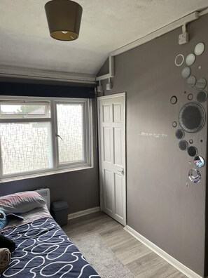 公寓, 1 張加大雙人床 | 內部