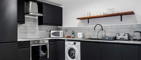 Fridge, microwave, oven, stovetop