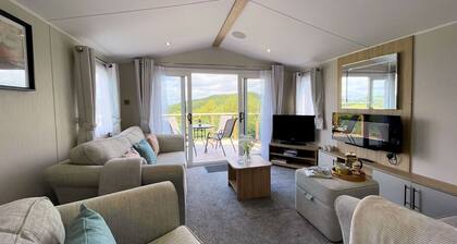 Gorgeous Kippford Home With Outstanding Views - Pass the Keys