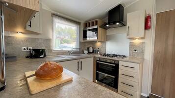 Fridge, microwave, oven, toaster