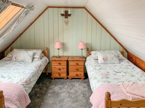 2 bedrooms, free WiFi, bed sheets