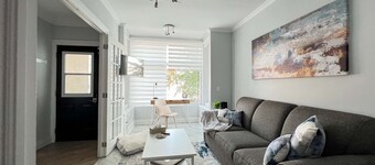 Toronto’s St Clair House