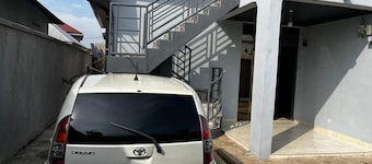 Ruhuka House