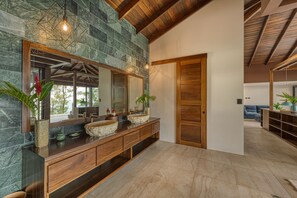 Interior - ABSOLUTE luxury design mansion FREE airport shuttle - Yoga Shala - Concierge (Uvita)