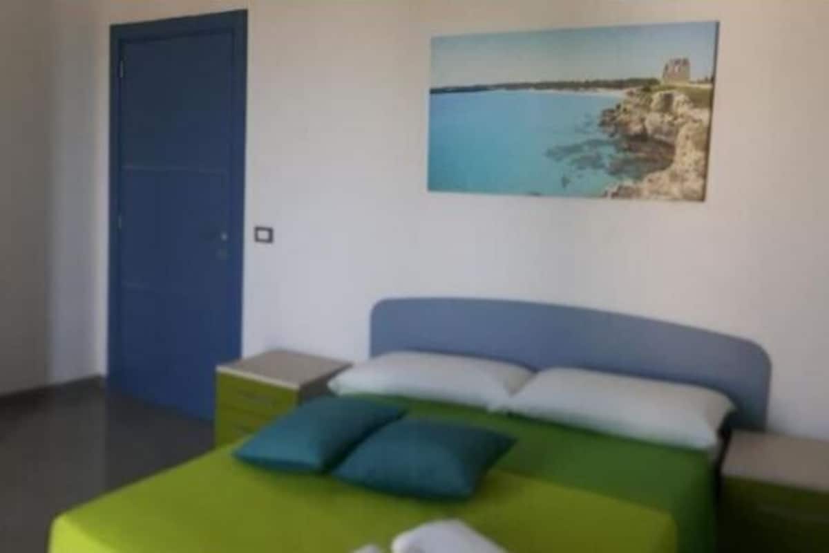 Tripla vista mare (due stanze) | 여행용 아기침대, 무료 WiFi