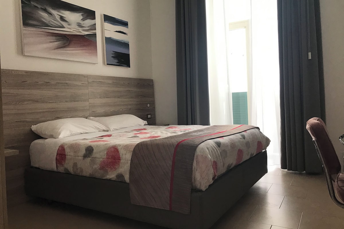 Chambre Confort double | Literie de qualité, couette en duvet
