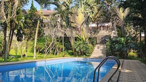 2 outdoor pools - Negeri Baru Resort Sentul (Bogor)