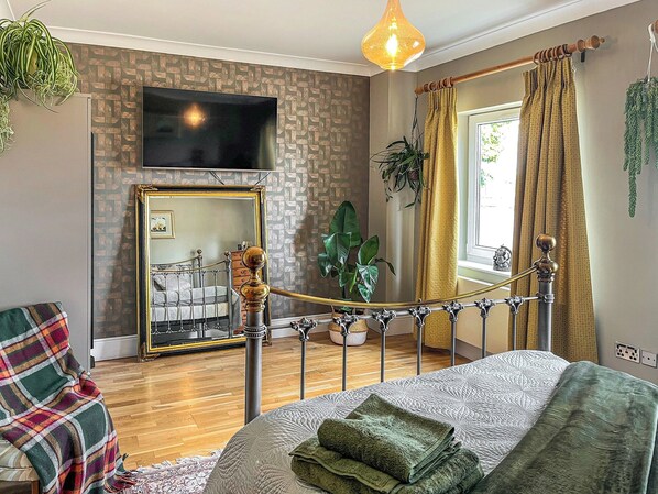 2 bedrooms, free WiFi, bed sheets - 2 bedroom accommodation in Derby (Derby)