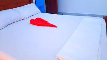 1 sovrum, wi-fi och sÀngklÀder