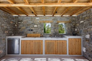 Interior - Luxury Villas with beautiful pool view! Family-sized with a 7,000 sqm garden! (Paros)