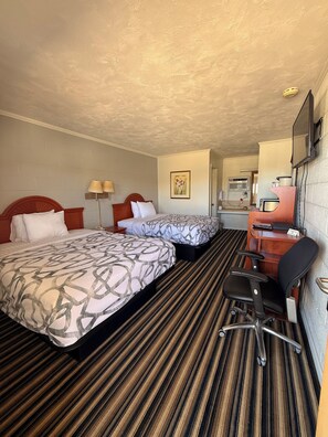 Basic Room | Free WiFi, bed sheets - Ballinger Inn (Ballinger)