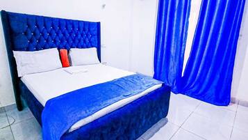 1 habitación, wifi y ropa de cama