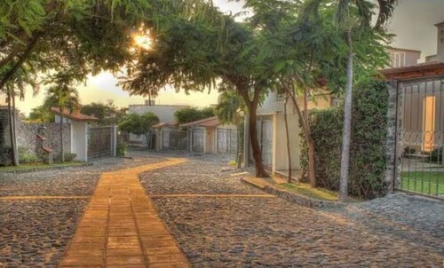 Luxury private villa with pool in Cuernavaca