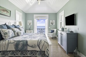 3 bedrooms, free WiFi, bed sheets - Life Changing Views from this Luxury 3 Bedroom Bayfront Home! (Captiva)