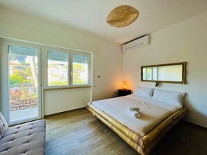 3 chambres, fer et planche à repasser, Wi-Fi, literie fournie