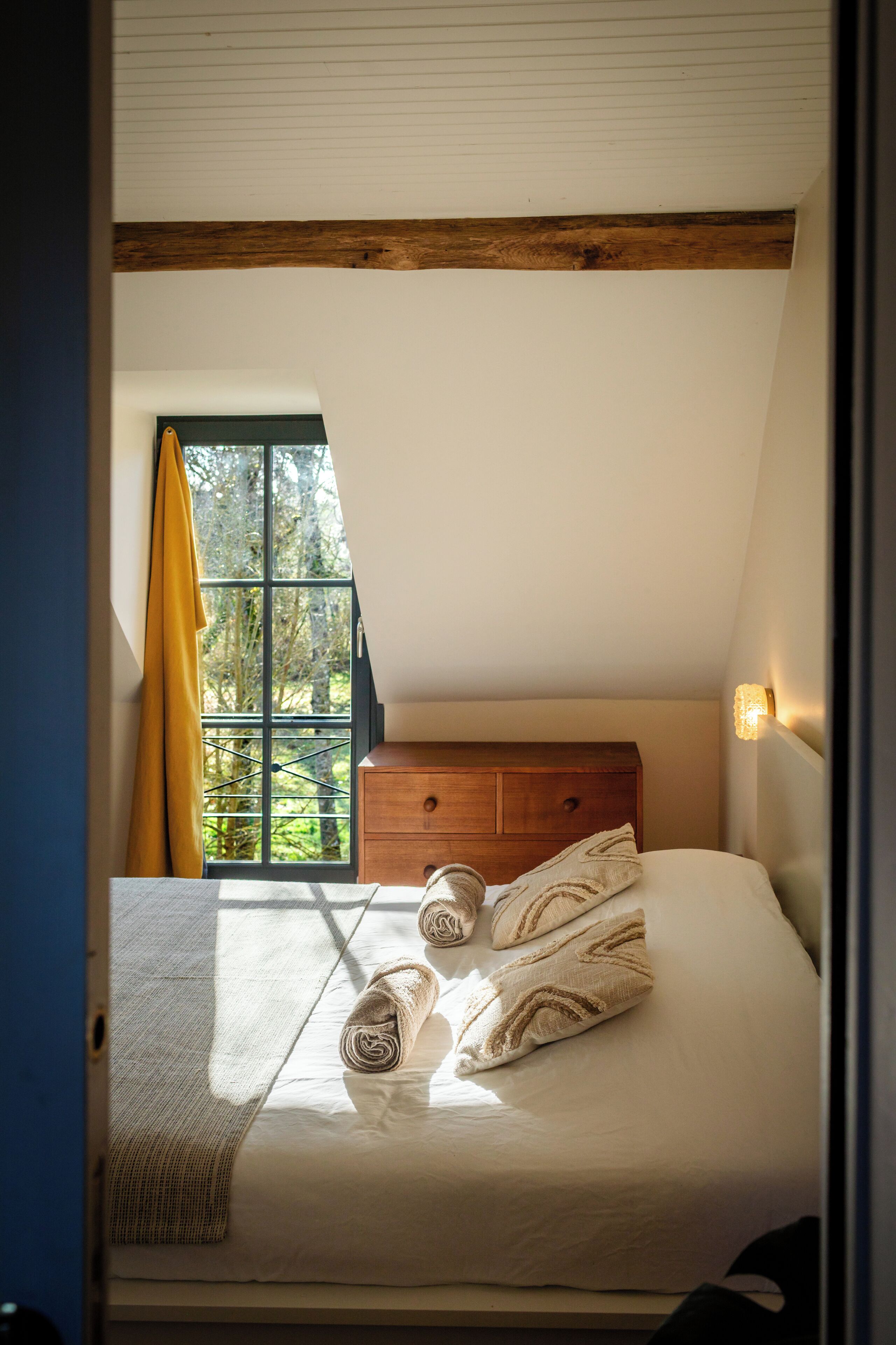 5 habitaciones, escritorio y sistema de insonorización 