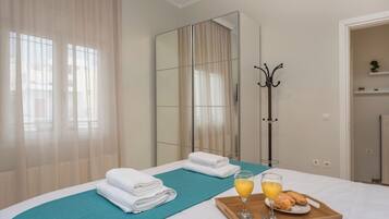 2 bedrooms, in-room safe, iron/ironing board, WiFi