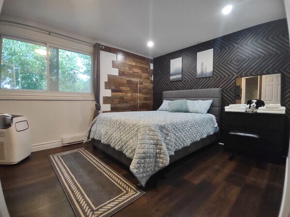 3 soverom, skrivebord, strykejern/-brett og wi-fi (inkludert)