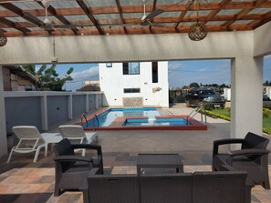 Terrace/patio - 2,3 Ensuite Bedrooms Luxury Staycation and Vacation apartments (Kasoa)