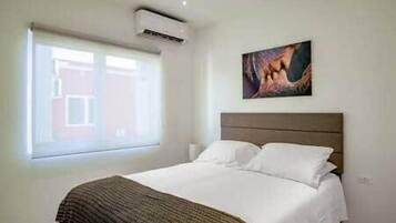 1 habitación y caja de seguridad en la habitación