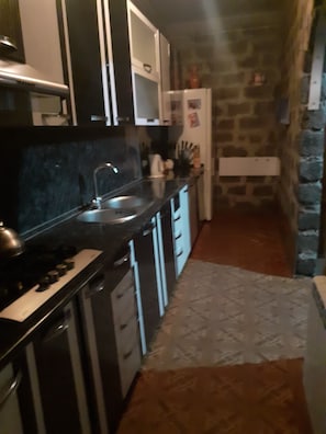 Fridge, oven