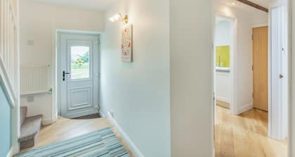 Welcome to this stunning barn conversion.